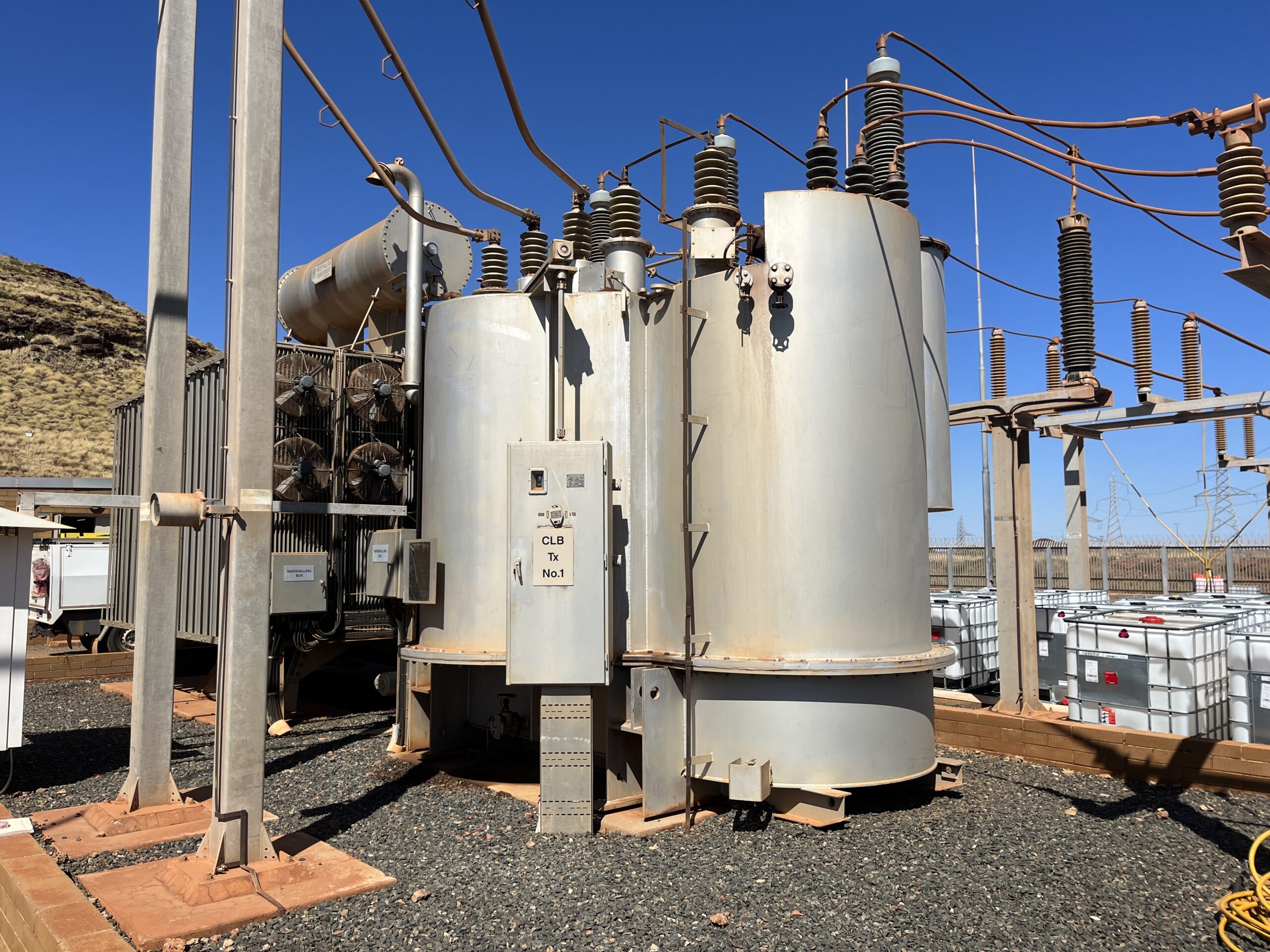 Horizon Power: Grid Transformer Leak and Tap changer repair